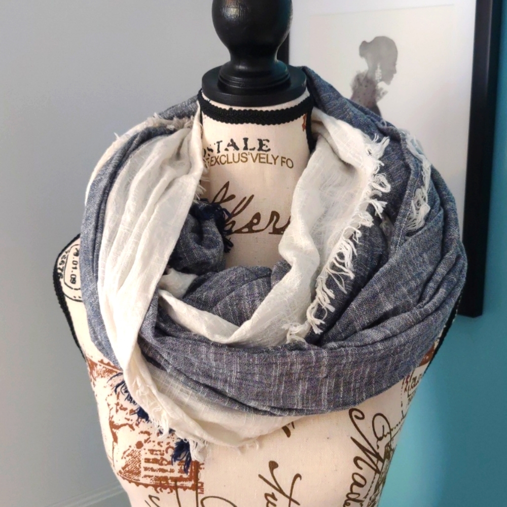 Linen Navy and White Scarf